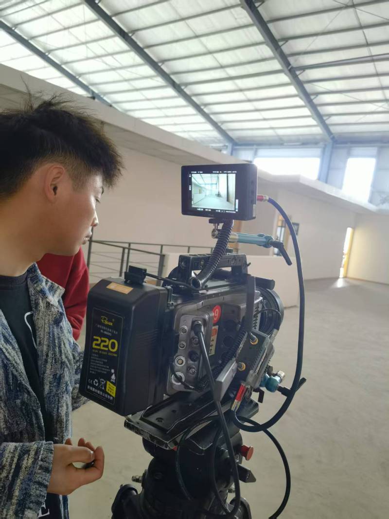 创新驱动，智领未来——岳麓区TVC与广告片拍摄制作的创新实践